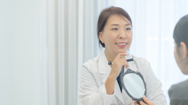 눈밑 지방이식, 정말 필요한 선택일까? 눈 밑 꺼짐의 진짜 원인